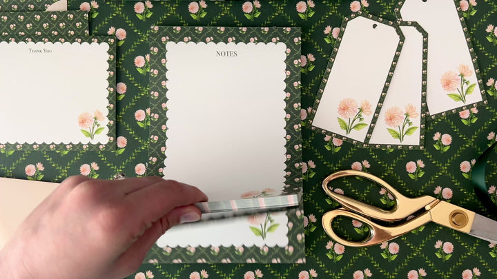 Dahlia Vines Personalized Notepad