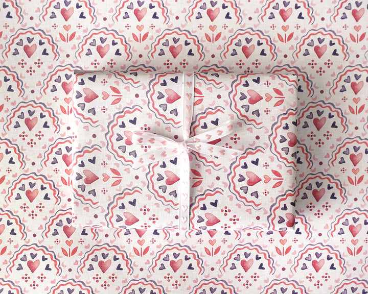 Scalloped Hearts Gift Wrap Sheets