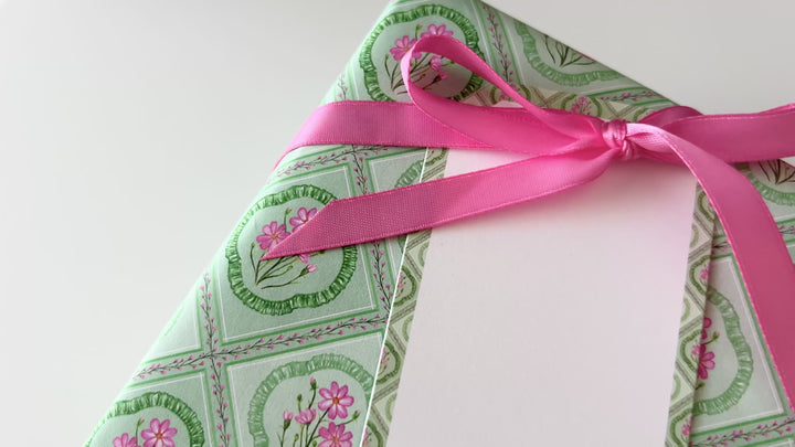 Cosmos Ruffles Gift Tags