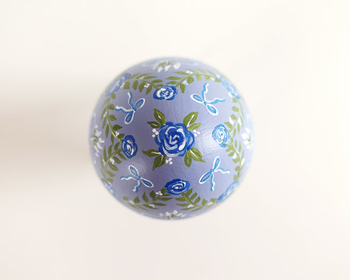 Blue Bows & Roses Heirloom Egg