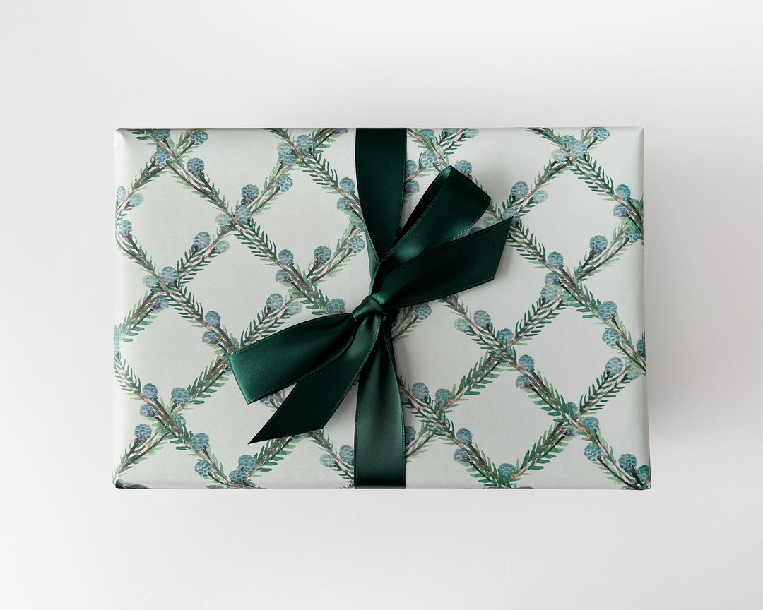 Winterberry Trellis Gift Wrap Sheets
